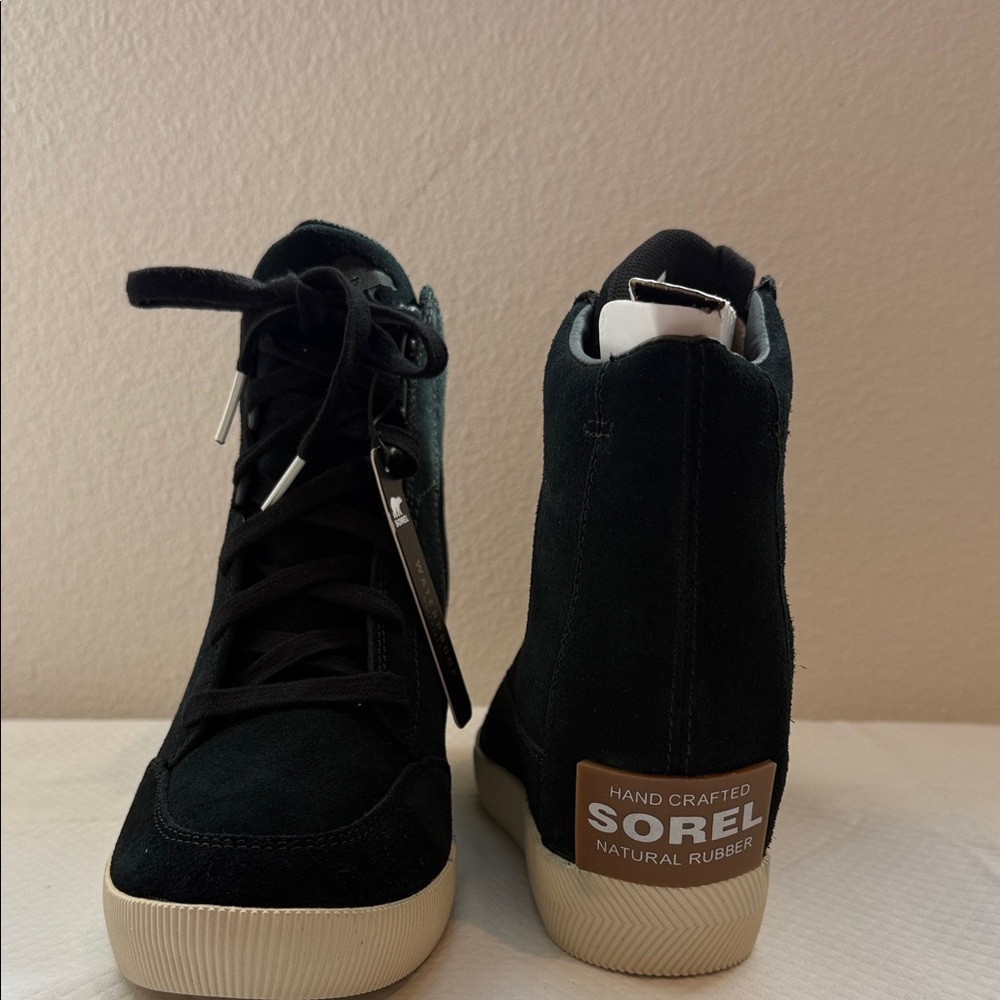 Women's NIB Sorel Out N About Wedge Waterproof Boot US Size 9